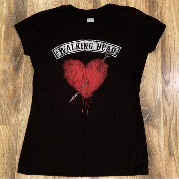 The Walking Dead Tops - NWOT The Walking Dead T-shirt M